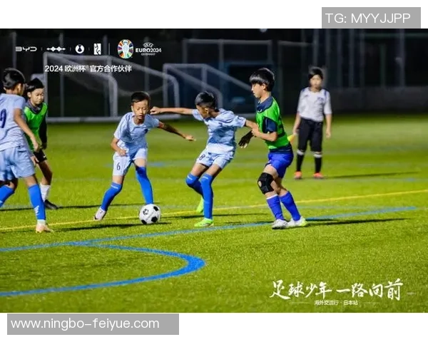 足球明星情怀瞬间集锦展现他们的热爱与梦想之旅 足球明星情怀瞬间集锦展现他们的热爱与梦想之旅