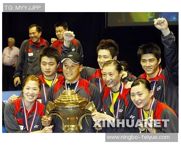 重庆羽毛球队荣登全国羽毛球战术排行榜第三名的背后故事与分析 重庆羽毛球队荣登全国羽毛球战术排行榜第三名的背后故事与分析