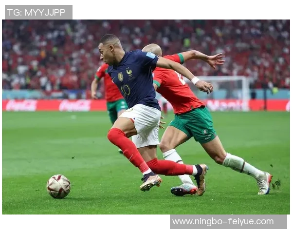 H足球明星的真实身份揭秘他在绿茵场上的传奇故事与成就分析 H足球明星的真实身份揭秘他在绿茵场上的传奇故事与成就分析