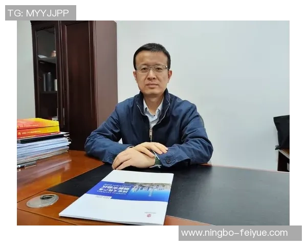 李强专访：从青涩少年到羽毛球冠军的成长之路回顾