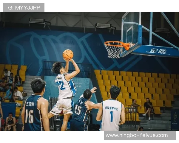 武汉篮球队区域防守革新之路：战术创新与球队崛起的深度解析