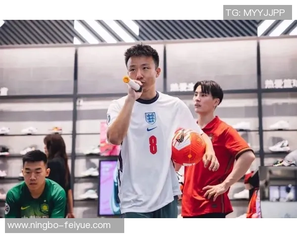 花式足球界的明星是谁他在比赛中展现了怎样的技巧与风采