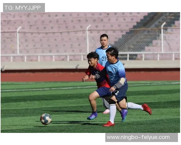 足球巨星挥别绿茵场的感人瞬间与难忘回忆回顾 足球巨星挥别绿茵场的感人瞬间与难忘回忆回顾